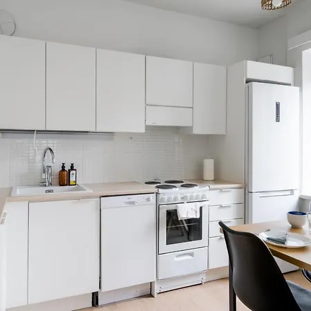 Ihana Koti Kalliossa Apartamento Helsinki